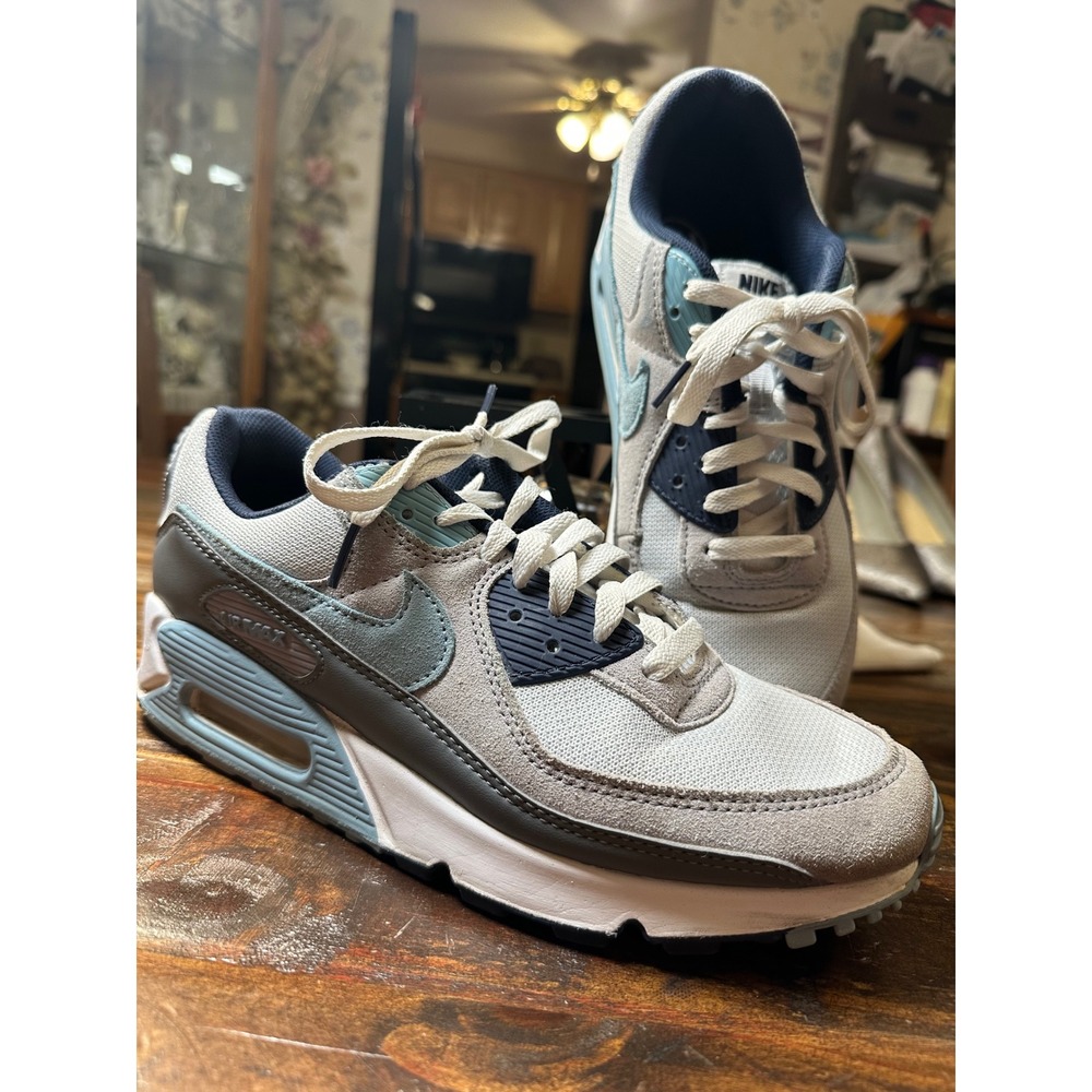 Nike Air Max 90 Pure Platinum Wolf Grey Marina DM0029-003 Mens Size 10 Sneaker